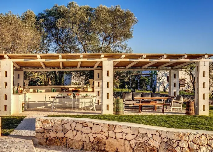 Lamia Del Riccio * Ostuni