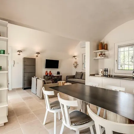 Villa Lamia Del Riccio Ostuni