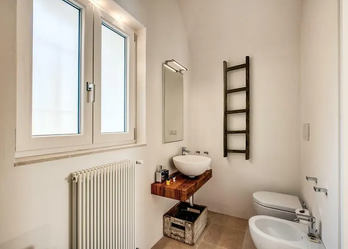 Lamia Del Riccio Ostuni